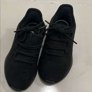 adidas kid shoes